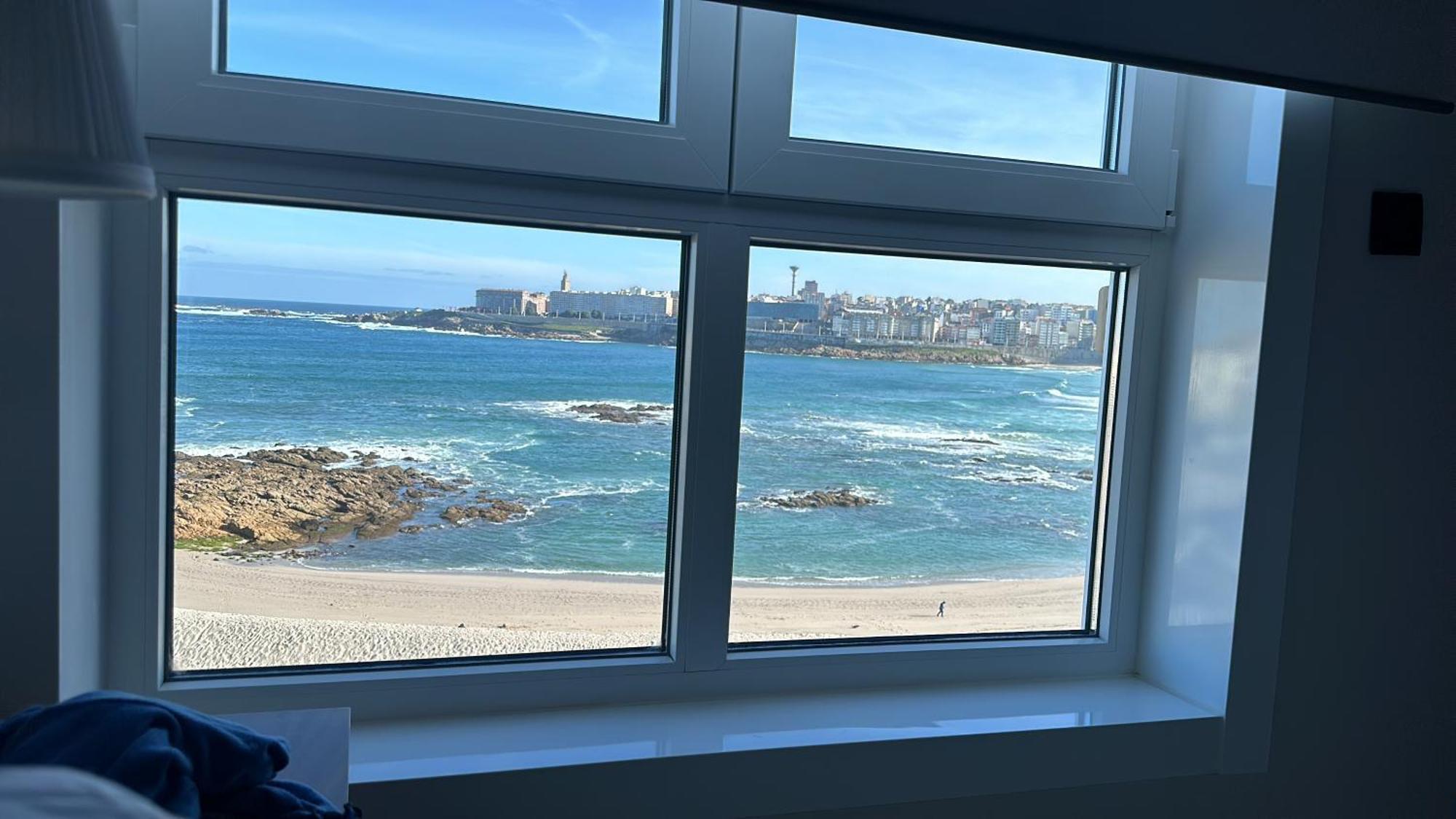 Piso Con Vistas A La Playa De Riazor Daire A Coruña Dış mekan fotoğraf